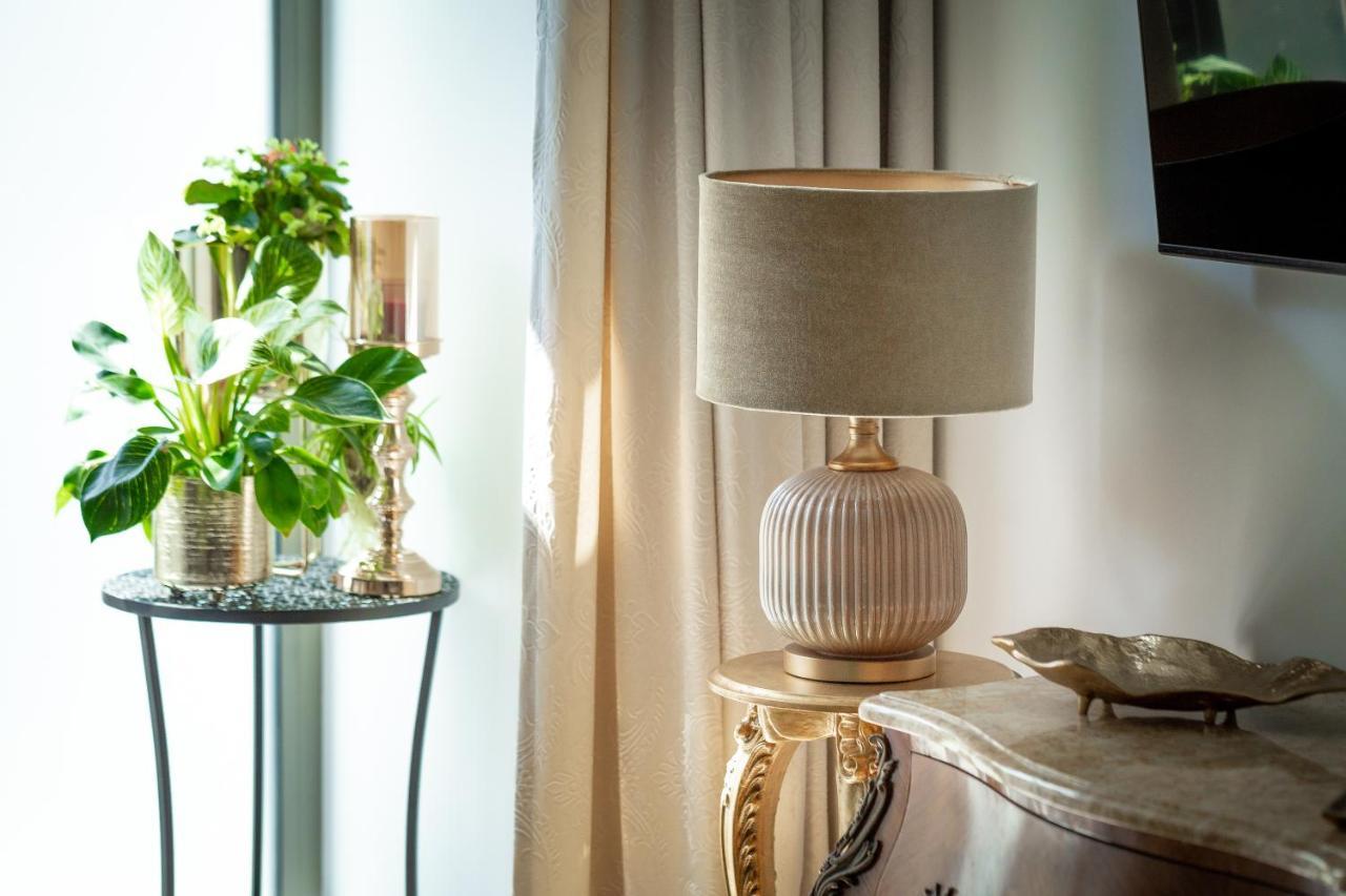 Apartament Wenecja Romantyczna - Mlyn Maria - Art Apartments Wroclaw Dış mekan fotoğraf