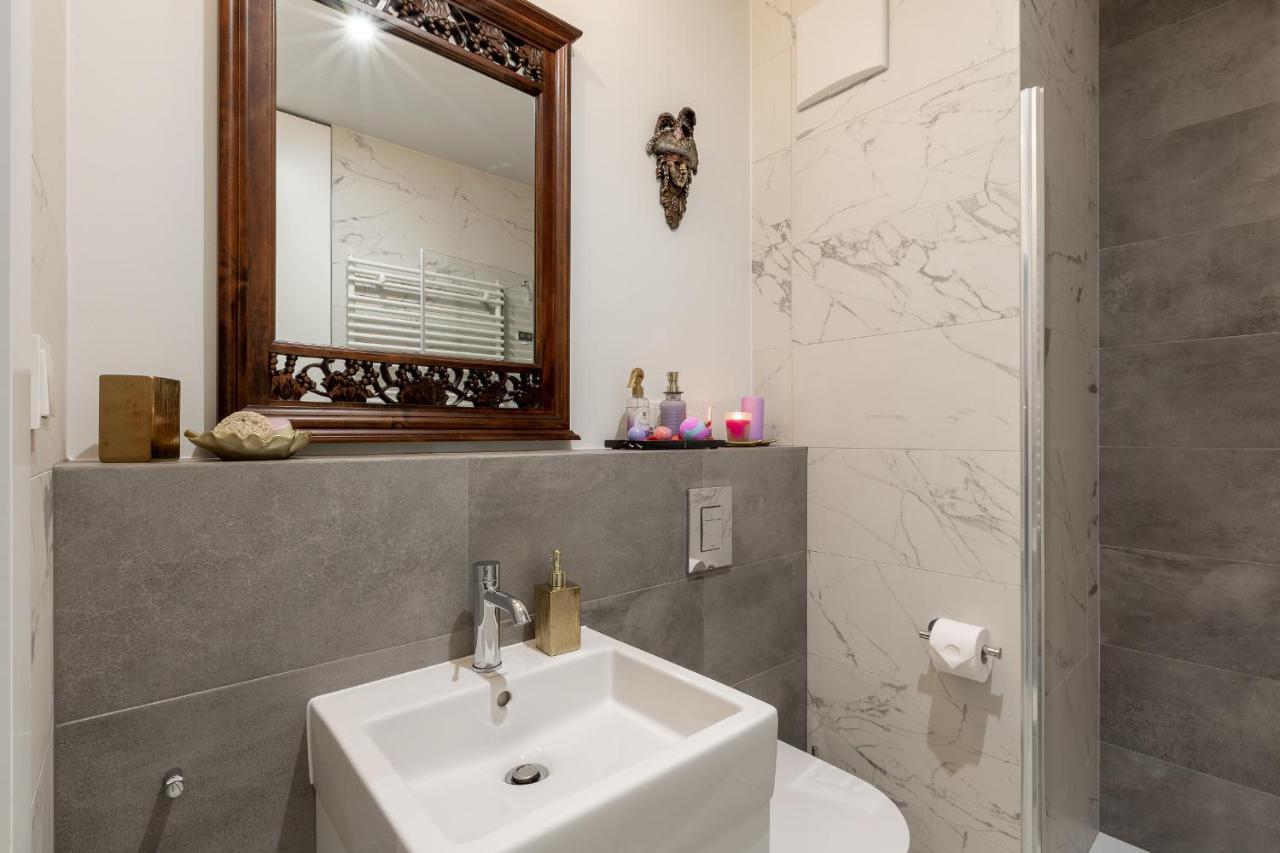 Apartament Wenecja Romantyczna - Mlyn Maria - Art Apartments Wroclaw Dış mekan fotoğraf